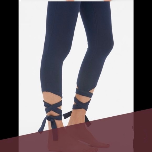 Gap High rise blackout barre strap leggings black - Picture 3 of 5